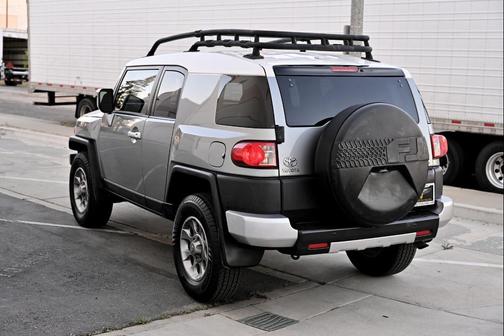 2011 Toyota FJ Cruiser Base