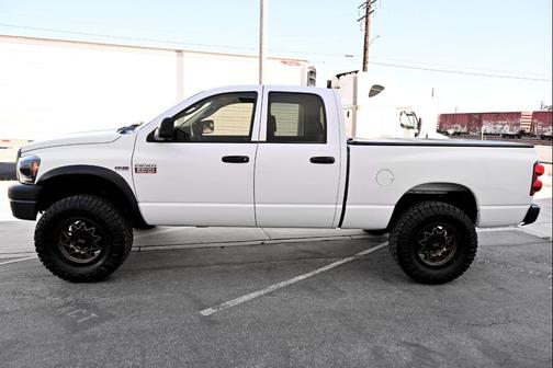 2008 Dodge Ram 2500 ST Quad Cab