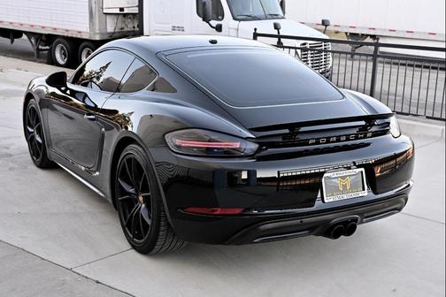 2018 Porsche 718 Cayman Coupe