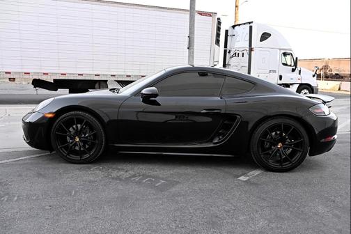 2018 Porsche 718 Cayman Coupe