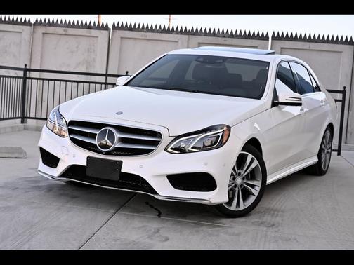Diamond White Pearl 2014 Mercedes-Benz E-Class E 350 Sport Sedan RWD