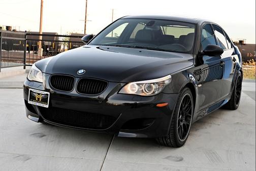 2009 BMW M5 Base