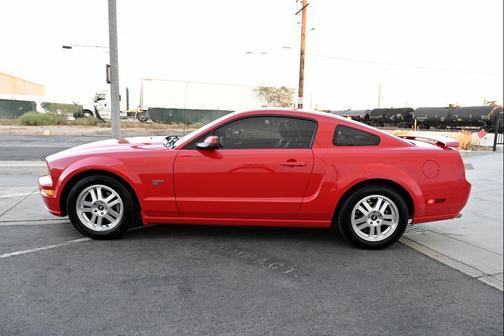 2007 Ford Mustang GT Premium