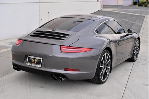 Agate Grey Metallic 2014 Porsche 911 Carrera