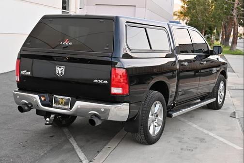 Brilliant Black Pearl 2017 RAM 1500 Big Horn