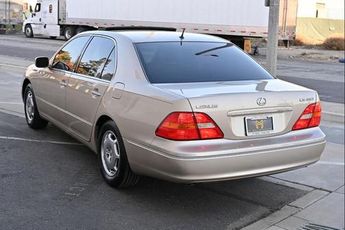 2002 Lexus LS 430 Base