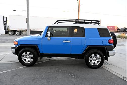 2008 Toyota FJ Cruiser Base