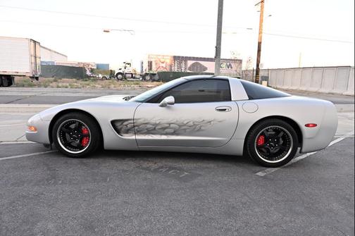Quicksilver Metallic 2003 Chevrolet Corvette Base