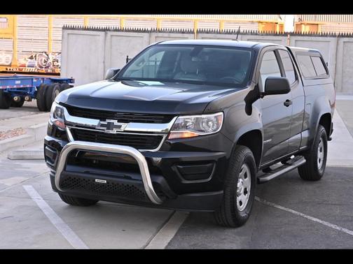 Black 2017 Chevrolet Colorado WT