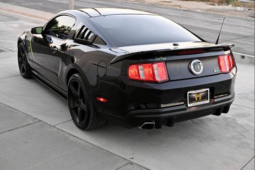 2012 Ford Mustang GT Premium