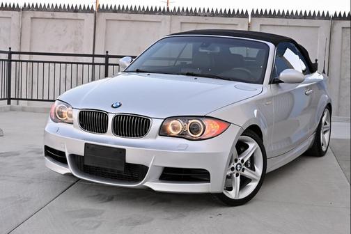 Titanium Silver Metallic 2008 BMW 135 135i 6MT Convertible