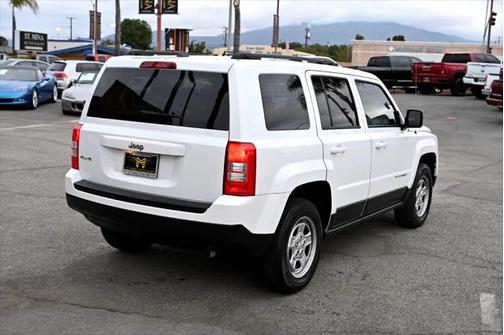 2017 Jeep Patriot Sport