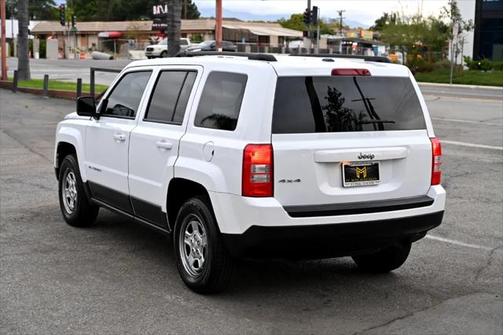 2017 Jeep Patriot Sport