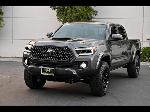 2016 Toyota Tacoma TRD Sport