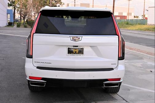 2021 Cadillac Escalade Premium Luxury