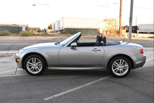 2009 Mazda MX-5 Miata Sport