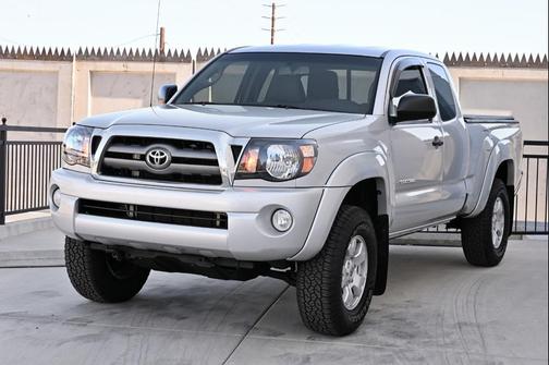 Silver Streak Mica 2010 Toyota Tacoma Access Cab