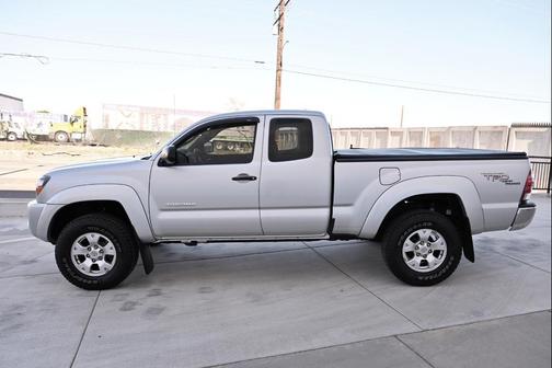 Silver Streak Mica 2010 Toyota Tacoma Access Cab