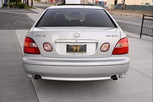 1999 Lexus GS 300 Base