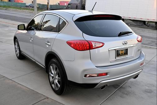 2017 INFINITI QX50 Base