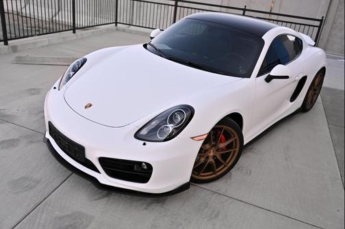 Satin White Pearl 2014 Porsche Cayman S
