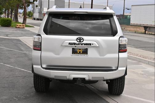 Silver Metallic 2015 Toyota 4Runner SR5