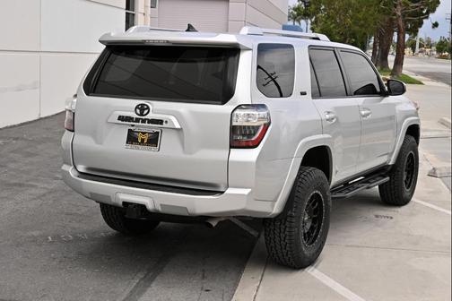 Silver Metallic 2015 Toyota 4Runner SR5
