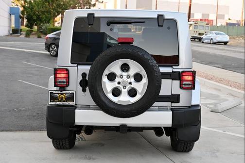 2014 Jeep Wrangler Unlimited Sahara