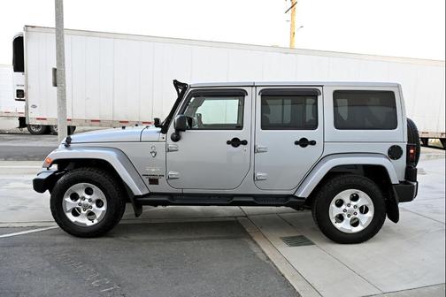 2014 Jeep Wrangler Unlimited Sahara