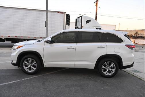 2015 Toyota Highlander LE Plus