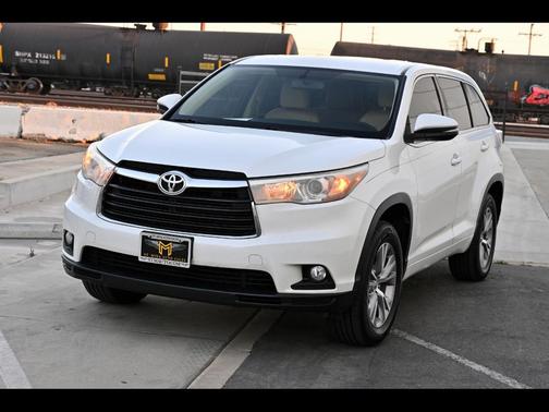 2015 Toyota Highlander LE Plus