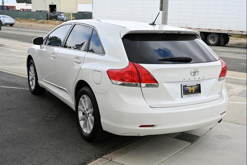 2012 Toyota Venza LE