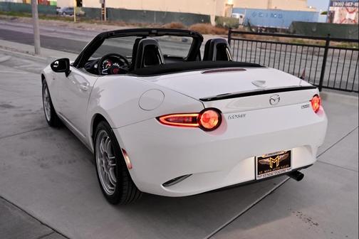 2017 Mazda MX-5 Miata Club