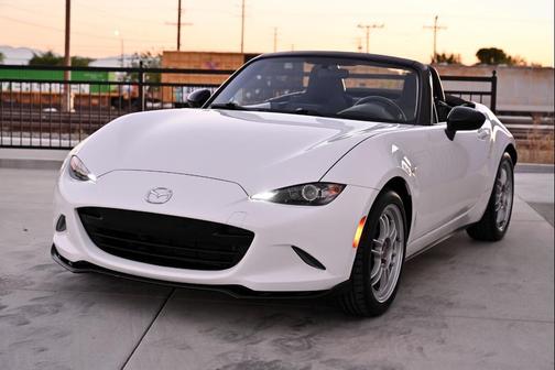 2017 Mazda MX-5 Miata Club