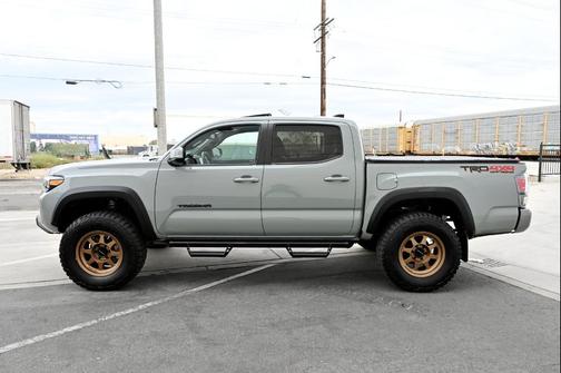 2022 Toyota Tacoma TRD Off Road