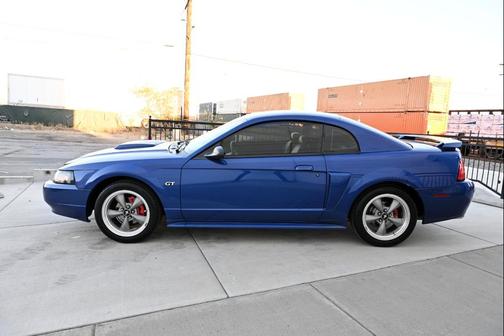2002 Ford Mustang GT Premium