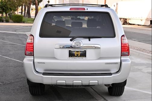 Silver Metallic 2008 Toyota 4Runner SR5