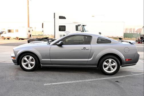 2007 Ford Mustang GT Premium