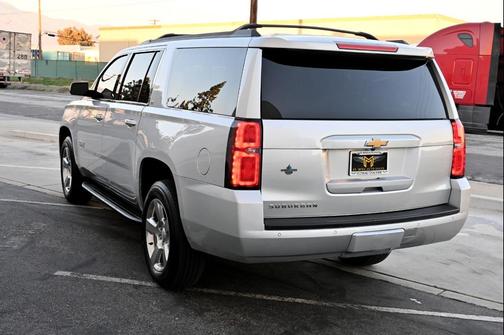 2020 Chevrolet Suburban LT