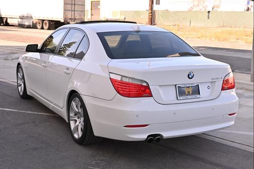 Alpine White 2008 BMW 535 535i Sedan RWD