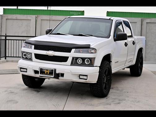 Summit White 2004 Chevrolet Colorado LS