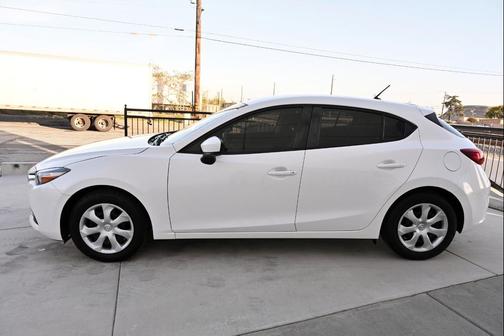 2018 Mazda Mazda3 Sport