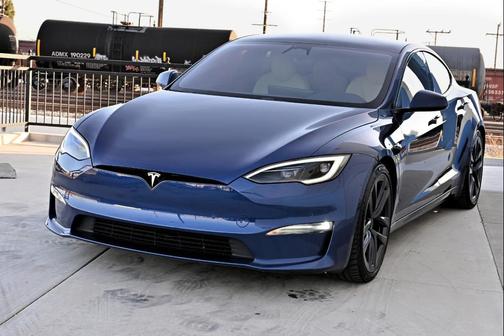 2022 Tesla Model S AWD