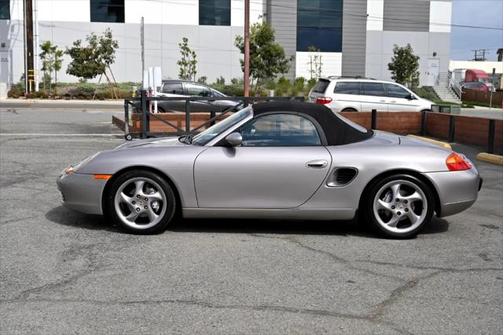 2001 Porsche Boxster Base
