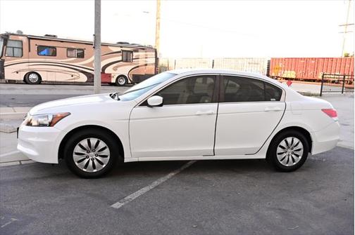 2011 Honda Accord 4dr I4 Auto LX