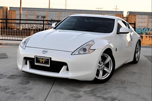 2010 Nissan 370Z Base