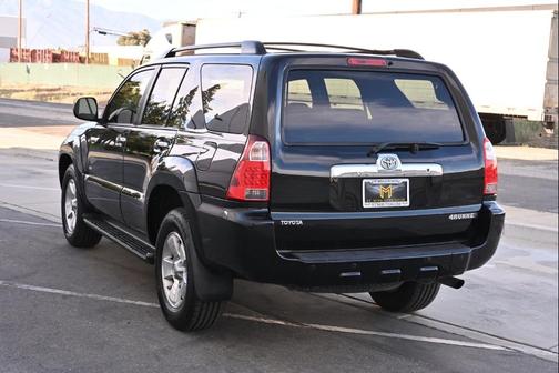 Black 2008 Toyota 4Runner SR5