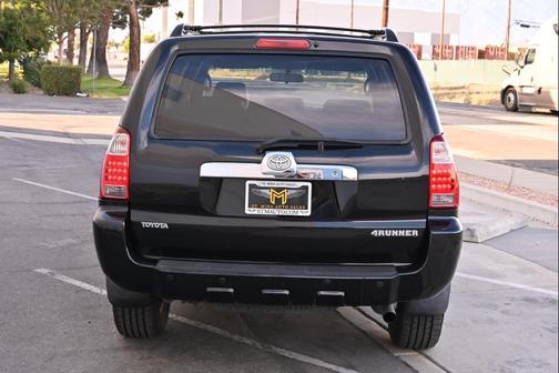 Black 2008 Toyota 4Runner SR5