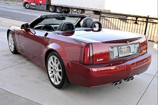 2006 Cadillac XLR Base