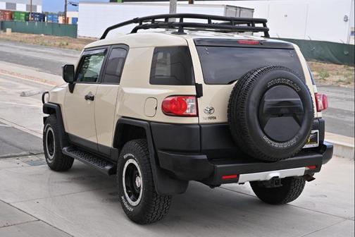 Sanstorm 2010 Toyota FJ Cruiser Base